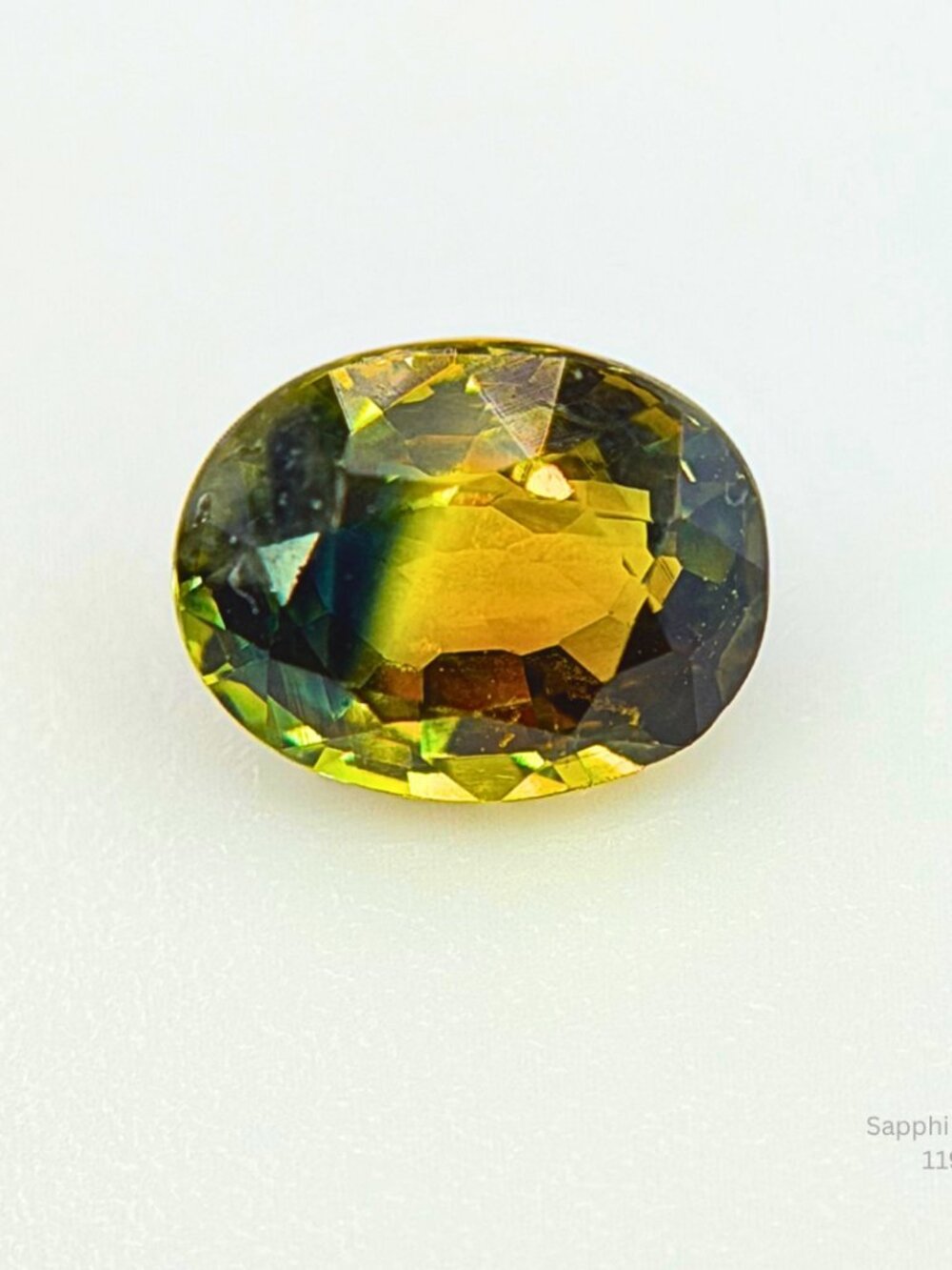 Natural 0.95 ct Parti Sapphire Oval Loose Gemstone 6.1x4.9mm Yellow Green Corund